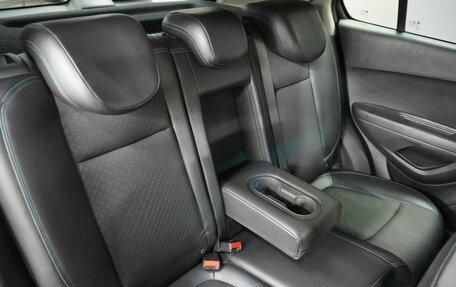 Chevrolet Tracker III, 2015 год, 920 000 рублей, 13 фотография