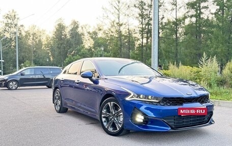 KIA K5, 2021 год, 2 350 000 рублей, 10 фотография