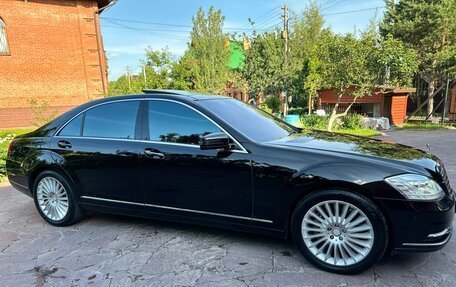 Mercedes-Benz S-Класс, 2013 год, 2 250 000 рублей, 2 фотография