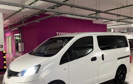 Nissan NV200, 2013 год, 1 222 000 рублей, 2 фотография