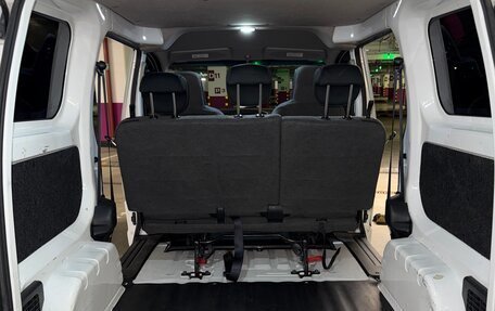 Nissan NV200, 2013 год, 1 222 000 рублей, 12 фотография