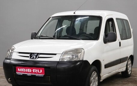 Peugeot Partner II рестайлинг 2, 2011 год, 375 000 рублей, 1 фотография