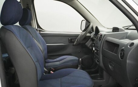 Peugeot Partner II рестайлинг 2, 2011 год, 375 000 рублей, 10 фотография