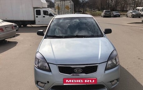 KIA Rio II, 2007 год, 270 000 рублей, 1 фотография