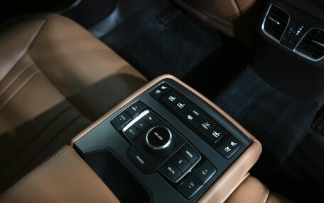 Hyundai Genesis II, 2016 год, 2 150 000 рублей, 13 фотография