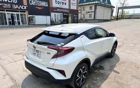 Toyota C-HR I рестайлинг, 2019 год, 1 960 000 рублей, 13 фотография