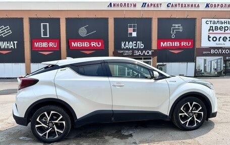 Toyota C-HR I рестайлинг, 2019 год, 1 960 000 рублей, 14 фотография
