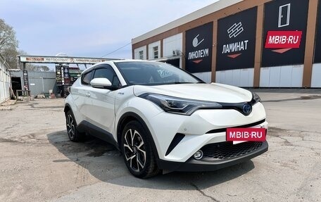 Toyota C-HR I рестайлинг, 2019 год, 1 960 000 рублей, 16 фотография