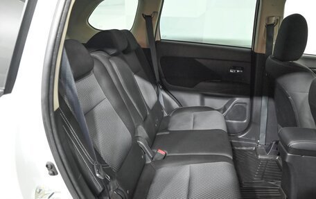 Mitsubishi Outlander III рестайлинг 3, 2019 год, 2 500 000 рублей, 11 фотография