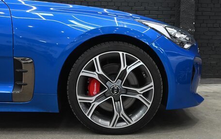 KIA Stinger I, 2020 год, 3 300 000 рублей, 9 фотография