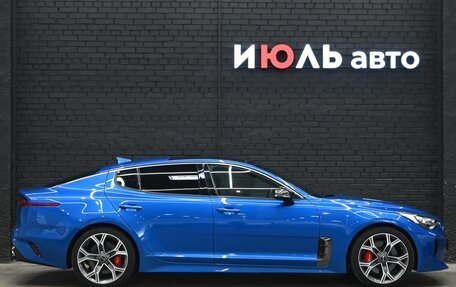 KIA Stinger I, 2020 год, 3 300 000 рублей, 8 фотография