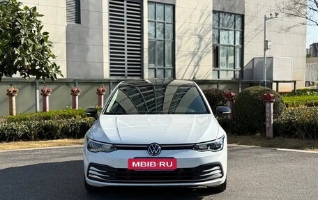 Volkswagen Golf VIII, 2021 год, 1 500 000 рублей, 2 фотография