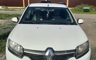 Renault Logan II, 2015 год, 700 000 рублей, 1 фотография