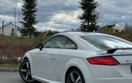 Audi TT RS, 2016 год, 6 000 000 рублей, 10 фотография