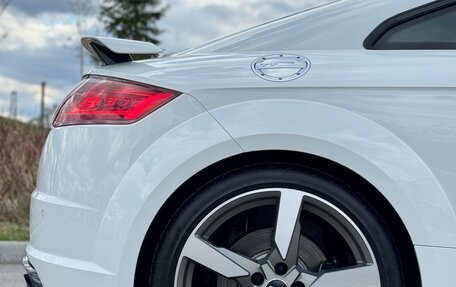 Audi TT RS, 2016 год, 6 000 000 рублей, 12 фотография