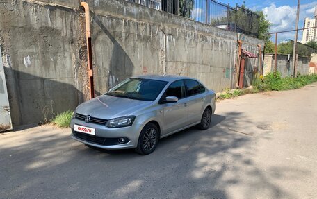 Volkswagen Polo VI (EU Market), 2013 год, 910 000 рублей, 5 фотография
