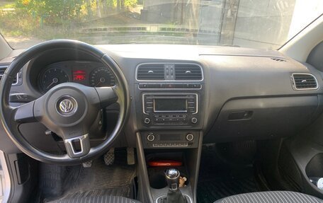 Volkswagen Polo VI (EU Market), 2013 год, 910 000 рублей, 6 фотография