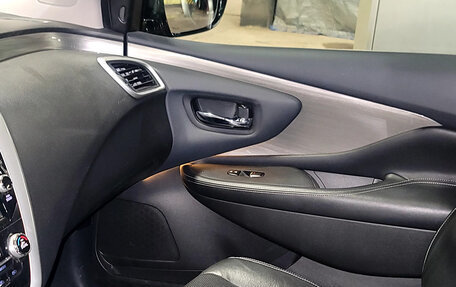 Nissan Murano, 2018 год, 2 450 000 рублей, 8 фотография