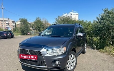 Mitsubishi Outlander III рестайлинг 3, 2011 год, 1 380 000 рублей, 7 фотография
