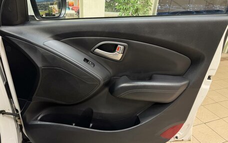 Hyundai ix35 I рестайлинг, 2013 год, 1 190 000 рублей, 16 фотография