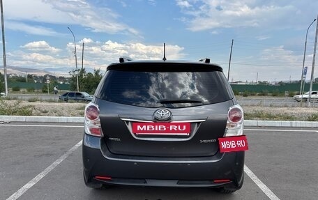 Toyota Verso I, 2013 год, 1 200 000 рублей, 2 фотография