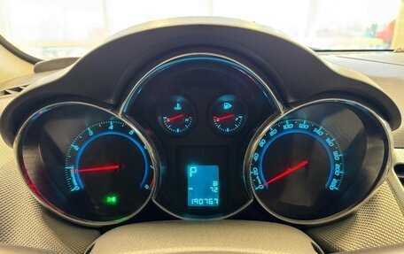Chevrolet Cruze II, 2010 год, 780 000 рублей, 11 фотография