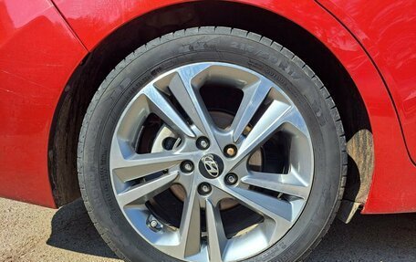 Hyundai Elantra VI рестайлинг, 2016 год, 1 295 000 рублей, 22 фотография