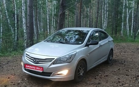 Hyundai Solaris II рестайлинг, 2014 год, 935 000 рублей, 1 фотография