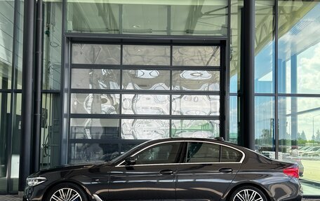 BMW 5 серия, 2019 год, 4 370 000 рублей, 7 фотография