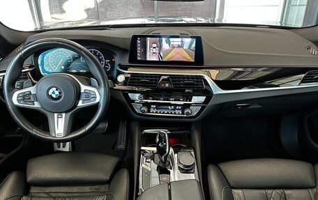 BMW 5 серия, 2019 год, 4 370 000 рублей, 8 фотография