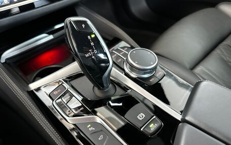 BMW 5 серия, 2019 год, 4 370 000 рублей, 15 фотография