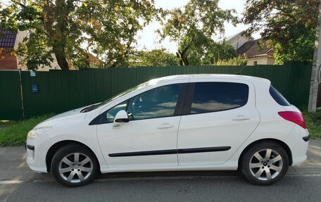 Peugeot 308 II, 2011 год, 550 000 рублей, 2 фотография