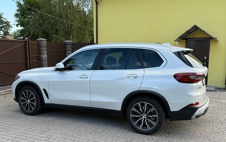 BMW X5, 2019 год, 7 000 000 рублей, 6 фотография