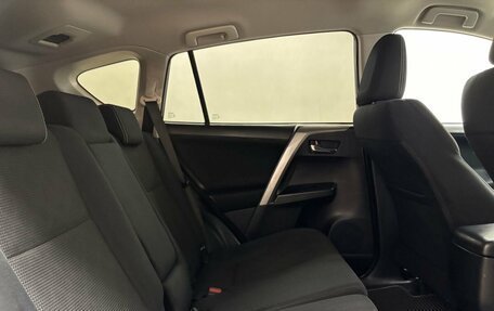 Toyota RAV4, 2016 год, 1 889 000 рублей, 13 фотография