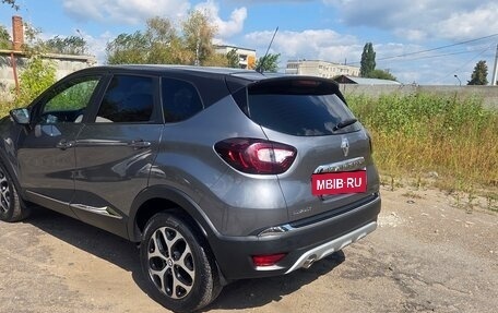 Renault Kaptur I рестайлинг, 2019 год, 1 800 000 рублей, 4 фотография
