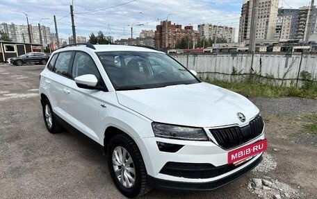 Skoda Karoq I, 2021 год, 2 400 000 рублей, 2 фотография