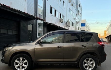 Toyota RAV4, 2010 год, 1 200 000 рублей, 2 фотография