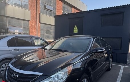 Hyundai Sonata VI, 2012 год, 1 150 000 рублей, 2 фотография