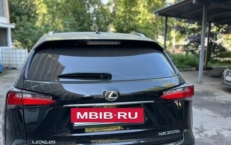 Lexus NX I, 2014 год, 3 000 000 рублей, 3 фотография