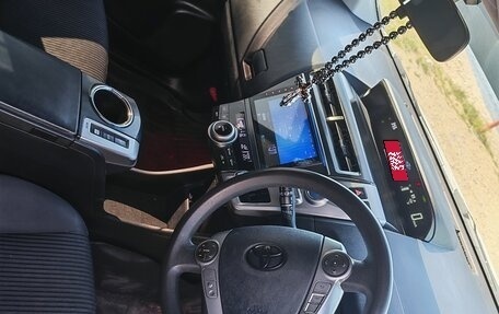 Toyota Prius Alpha I (ZVW40/41), 2015 год, 1 440 000 рублей, 9 фотография
