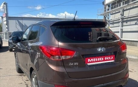 Hyundai ix35 I рестайлинг, 2014 год, 1 000 000 рублей, 11 фотография