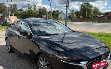 Mazda 3, 2021 год, 1 370 000 рублей, 2 фотография
