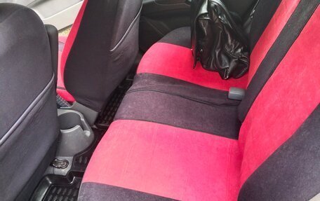 KIA Rio II, 2008 год, 600 000 рублей, 39 фотография