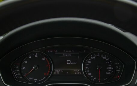 Audi A4, 2018 год, 2 235 000 рублей, 11 фотография