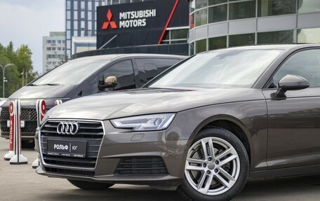 Audi A4, 2018 год, 2 235 000 рублей, 21 фотография