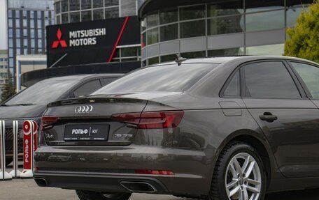 Audi A4, 2018 год, 2 235 000 рублей, 23 фотография