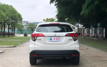 Honda Vezel, 2020 год, 1 300 000 рублей, 8 фотография
