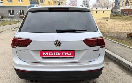 Volkswagen Tiguan II, 2018 год, 2 800 000 рублей, 7 фотография