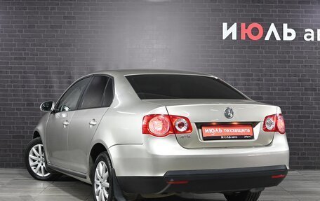 Volkswagen Jetta VI, 2006 год, 550 000 рублей, 4 фотография