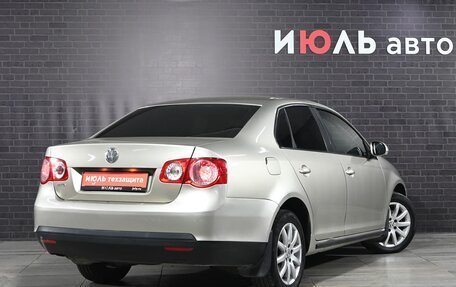 Volkswagen Jetta VI, 2006 год, 550 000 рублей, 7 фотография